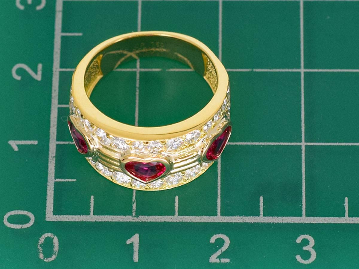 Van Cleef and Arpels Diamond Ruby 18 Karat Yellow Gold Heart Shape Ring US 4.7 In Good Condition In Tokyo, JP