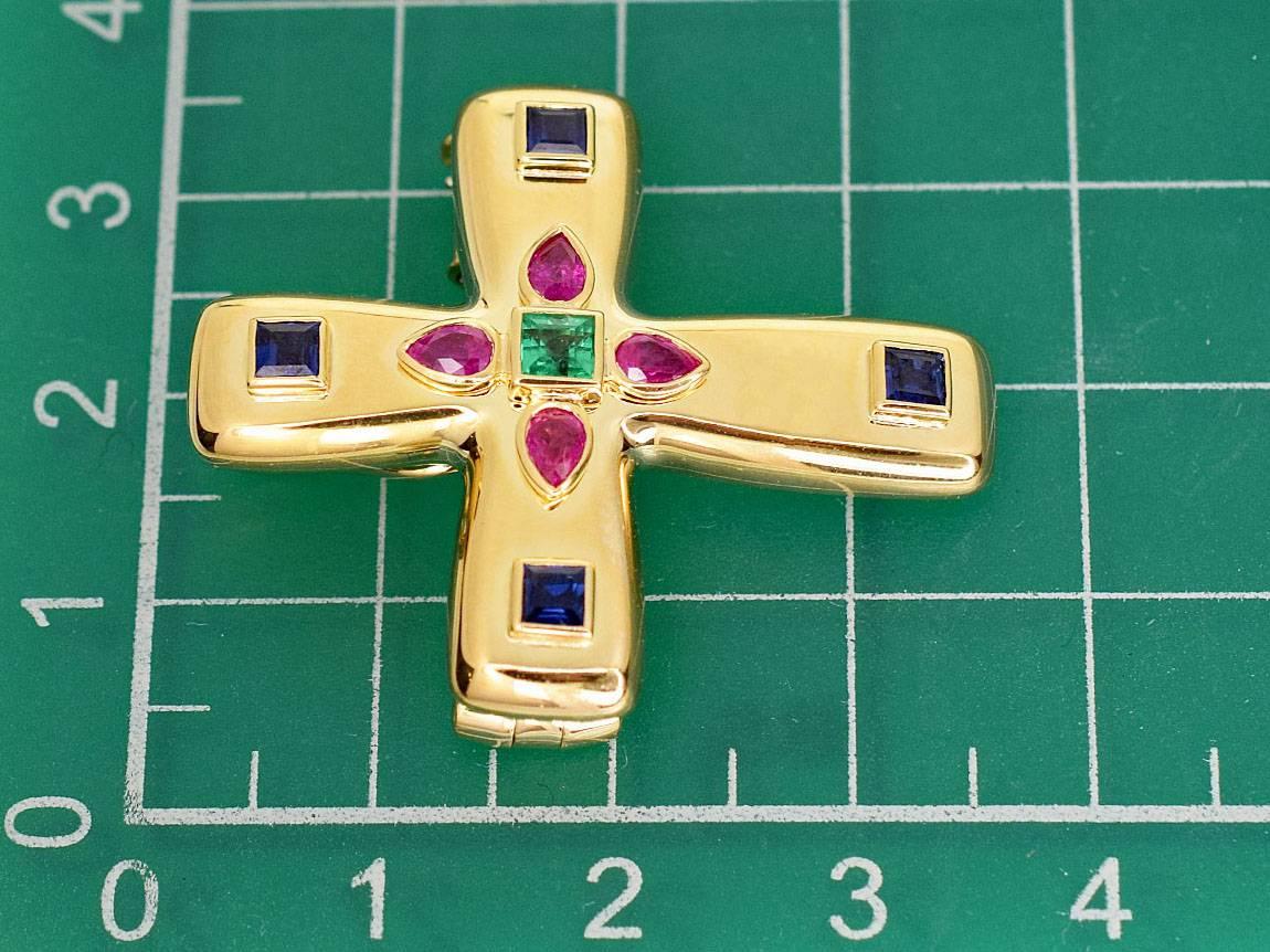 Pendentif Broche Croix Byzantine MM de Cartier en or jaune 18 carats:: 1993 2