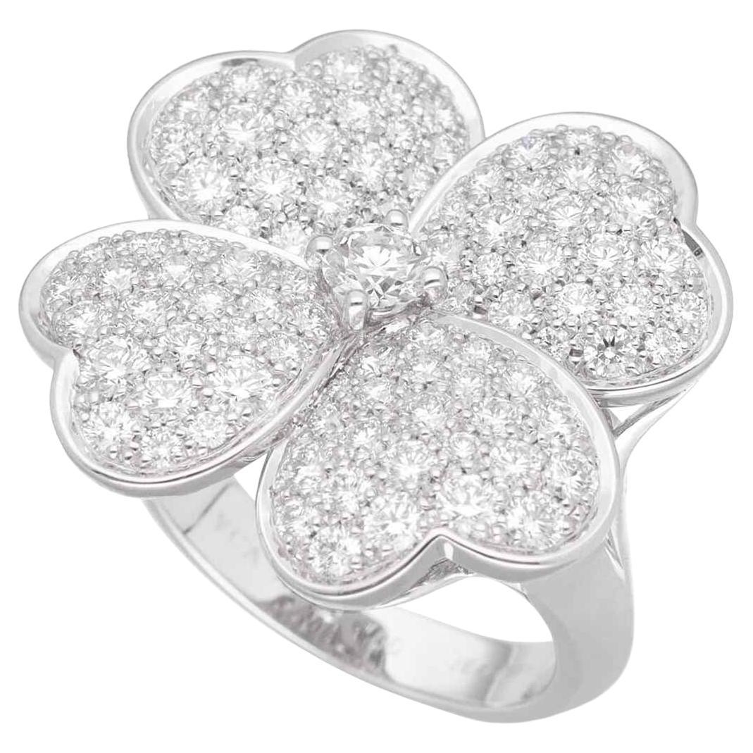 Van Cleef&Arpels D0.36ct 93P D3.26ct 18K White Gold Cosmos Large Model Ring