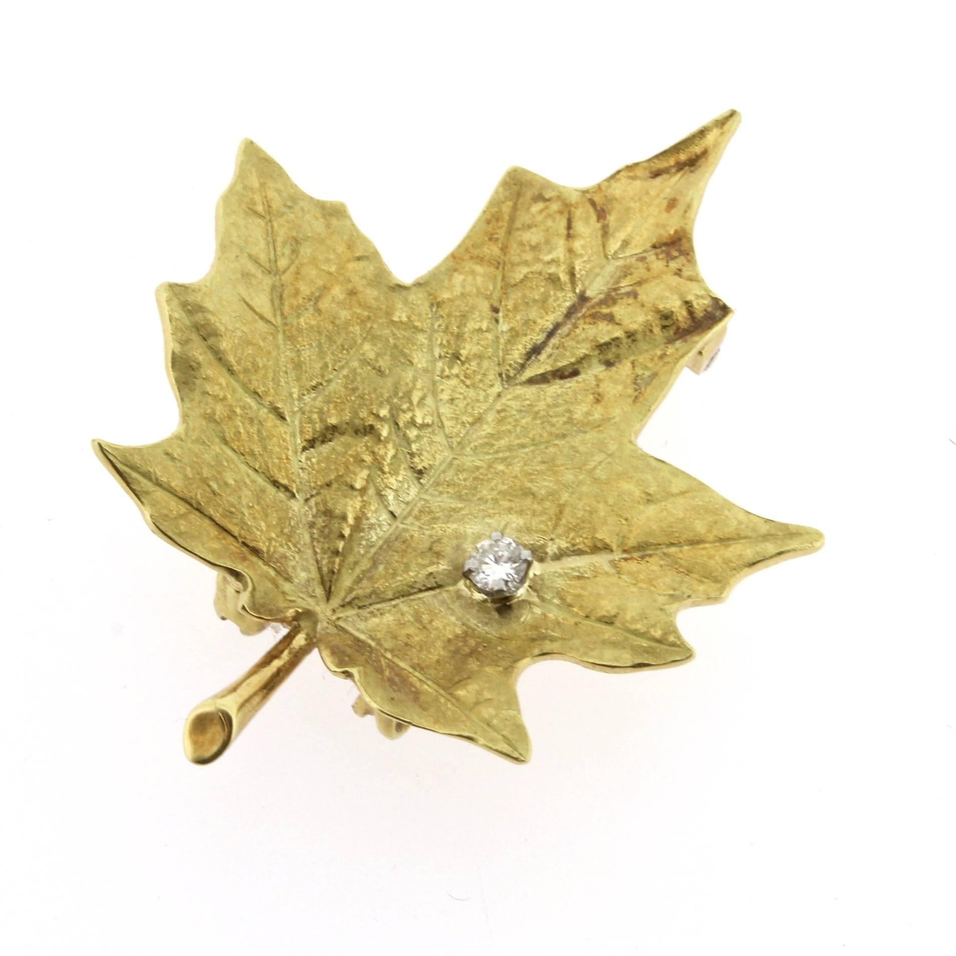 maple leaf pins brooches