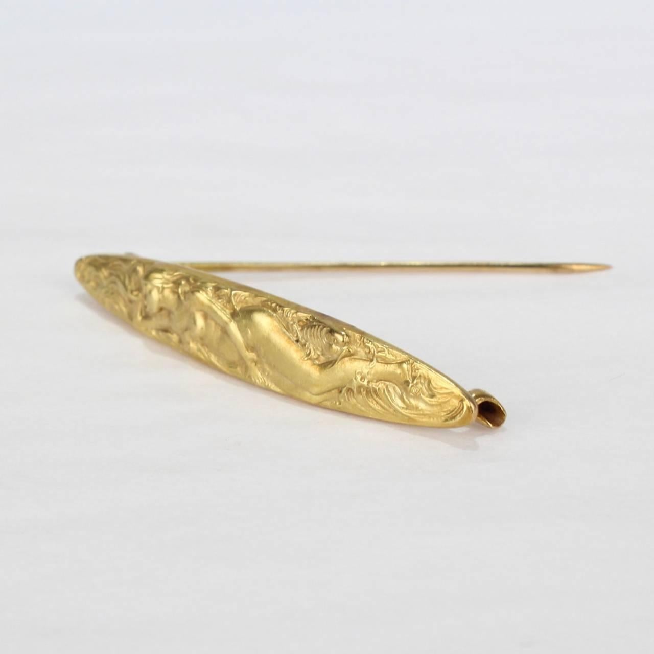 Art Nouveau Period 14 Karat Yellow Gold Lapel Pin with a Nude Lady by Krementz 1