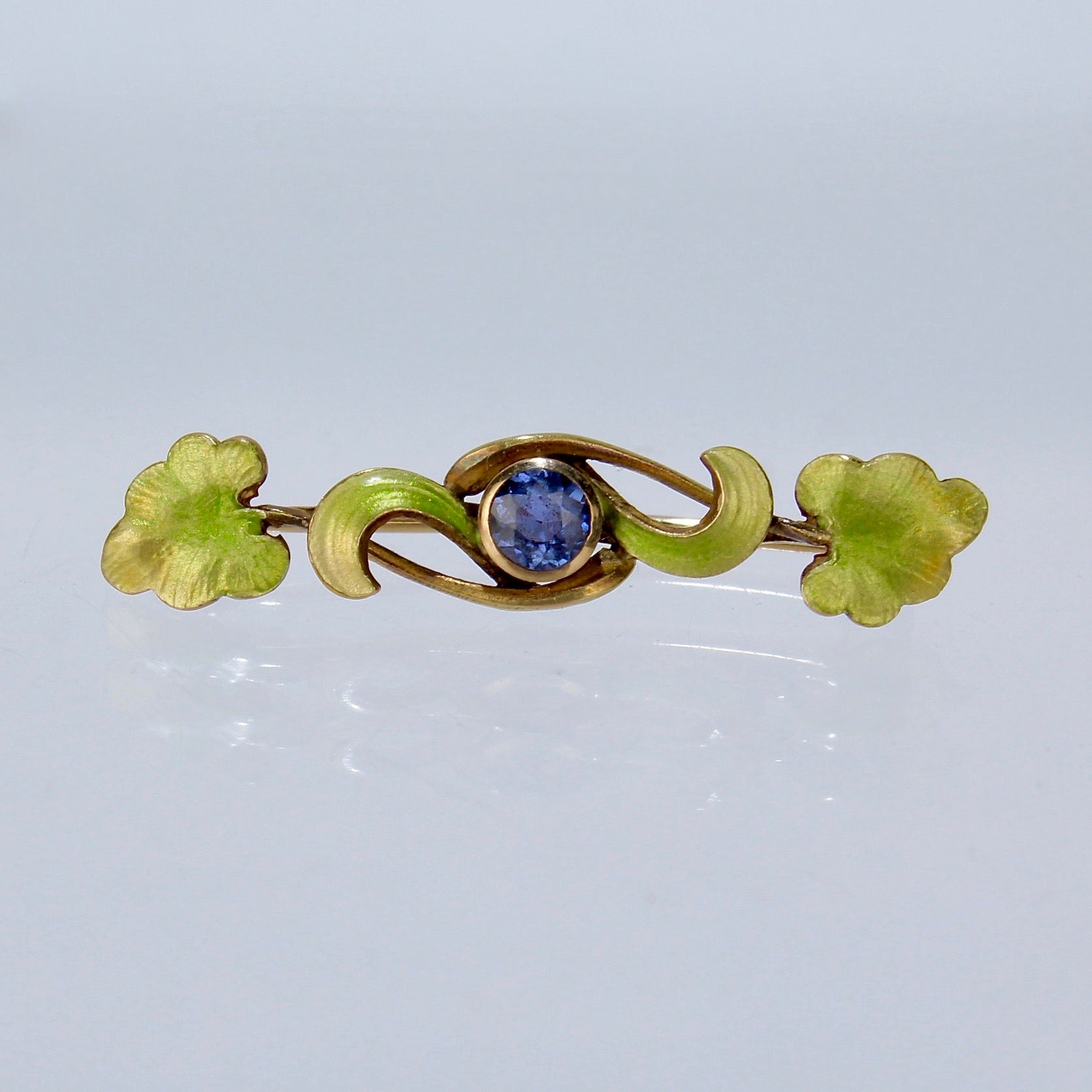 brooch or pin