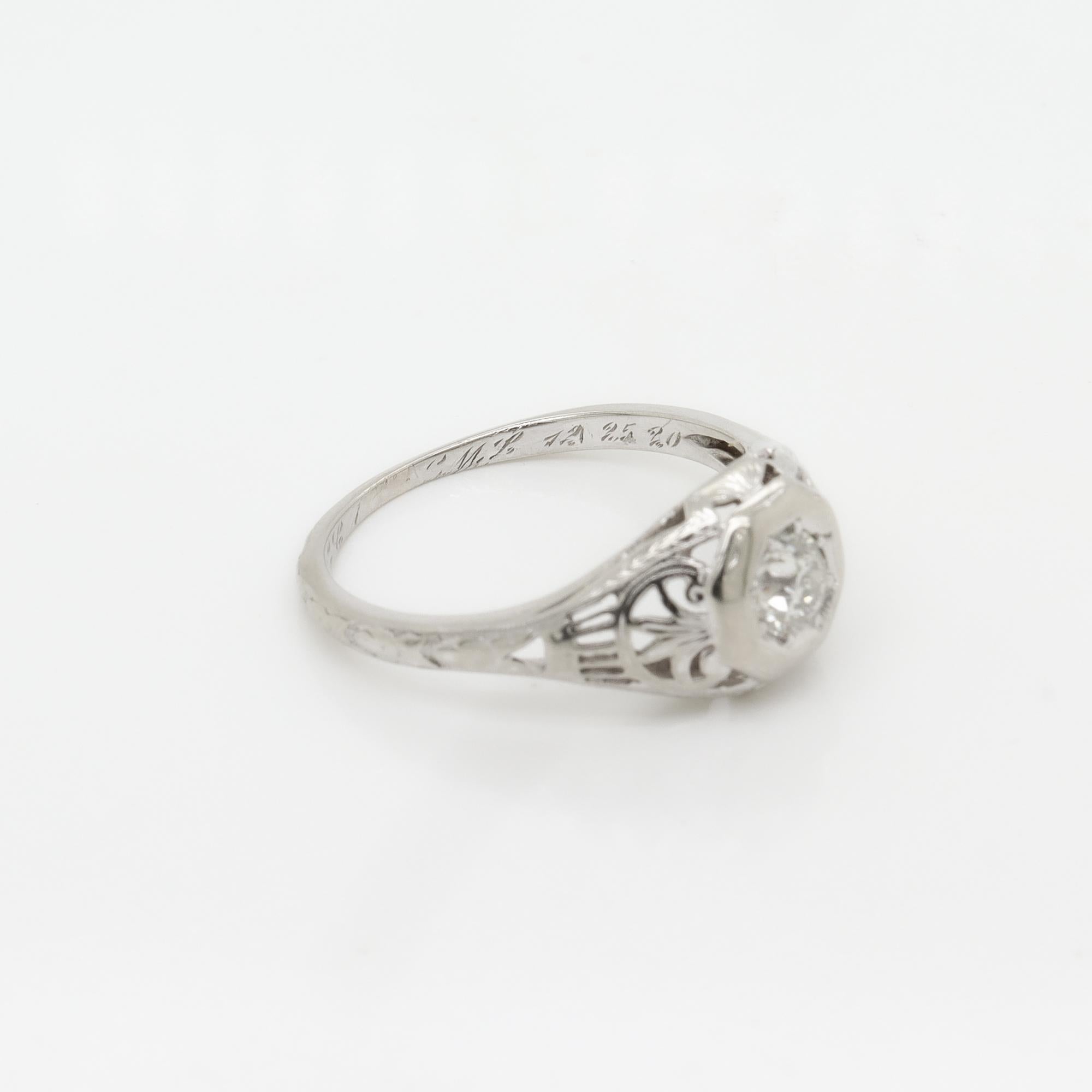 Bague de fiançailles Art Déco Traub Orange Blossom en or blanc et diamants, signée en vente 9