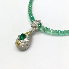 Matsuzaki Pear-shaped Emerald Diamond Locket Pillbox Gold Pendant Beads Necklace