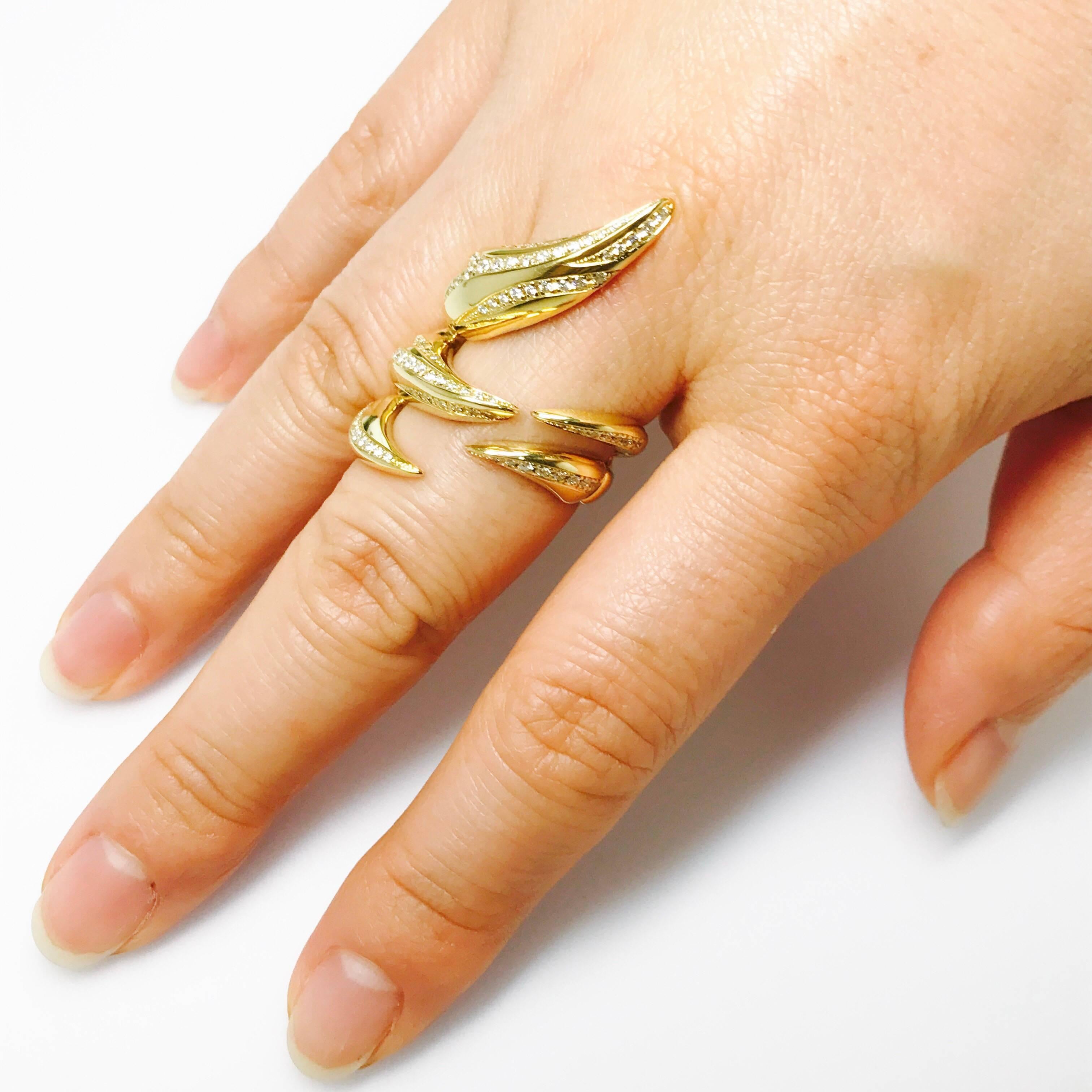Latreia by Mana Matsuzaki Monarkos Diamond Claw Unisex Ring For Sale 1