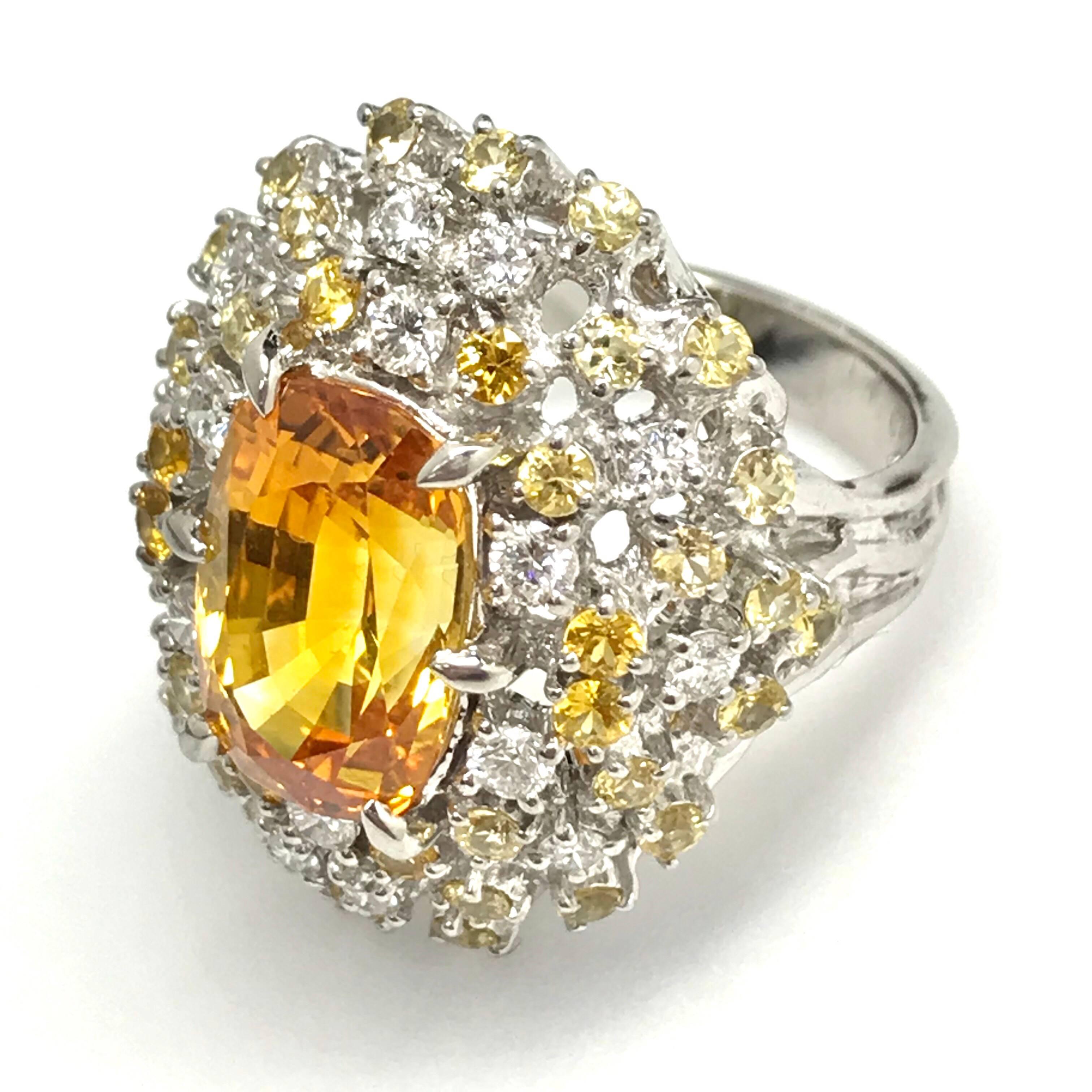 Matsuzaki 6.90 Carat Yellow Sapphire White Diamond Platinum Cluster Ring In New Condition For Sale In Tokyo, JP