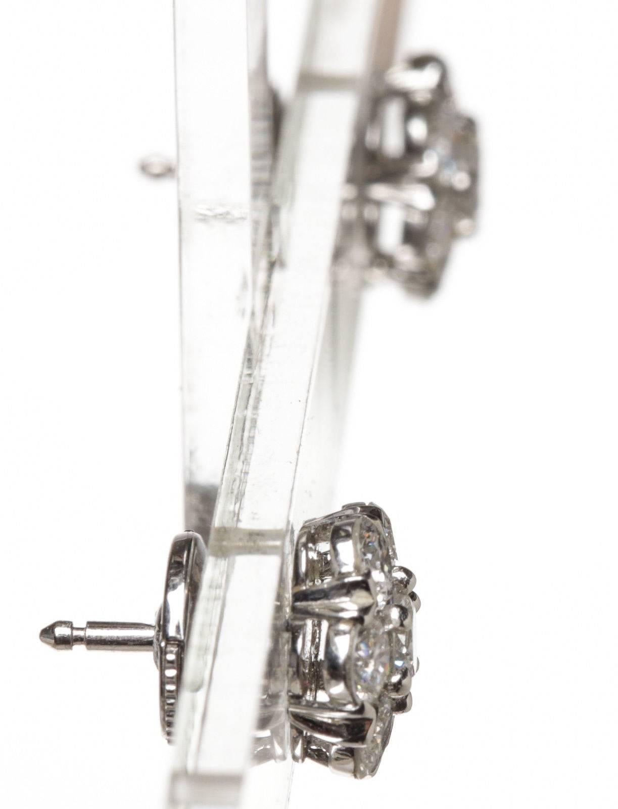 1.88 TCW Van Cleef & Arpels Diamond Gold Large Fleurette Earrings IF VVS In Good Condition For Sale In Corona Del Mar, CA