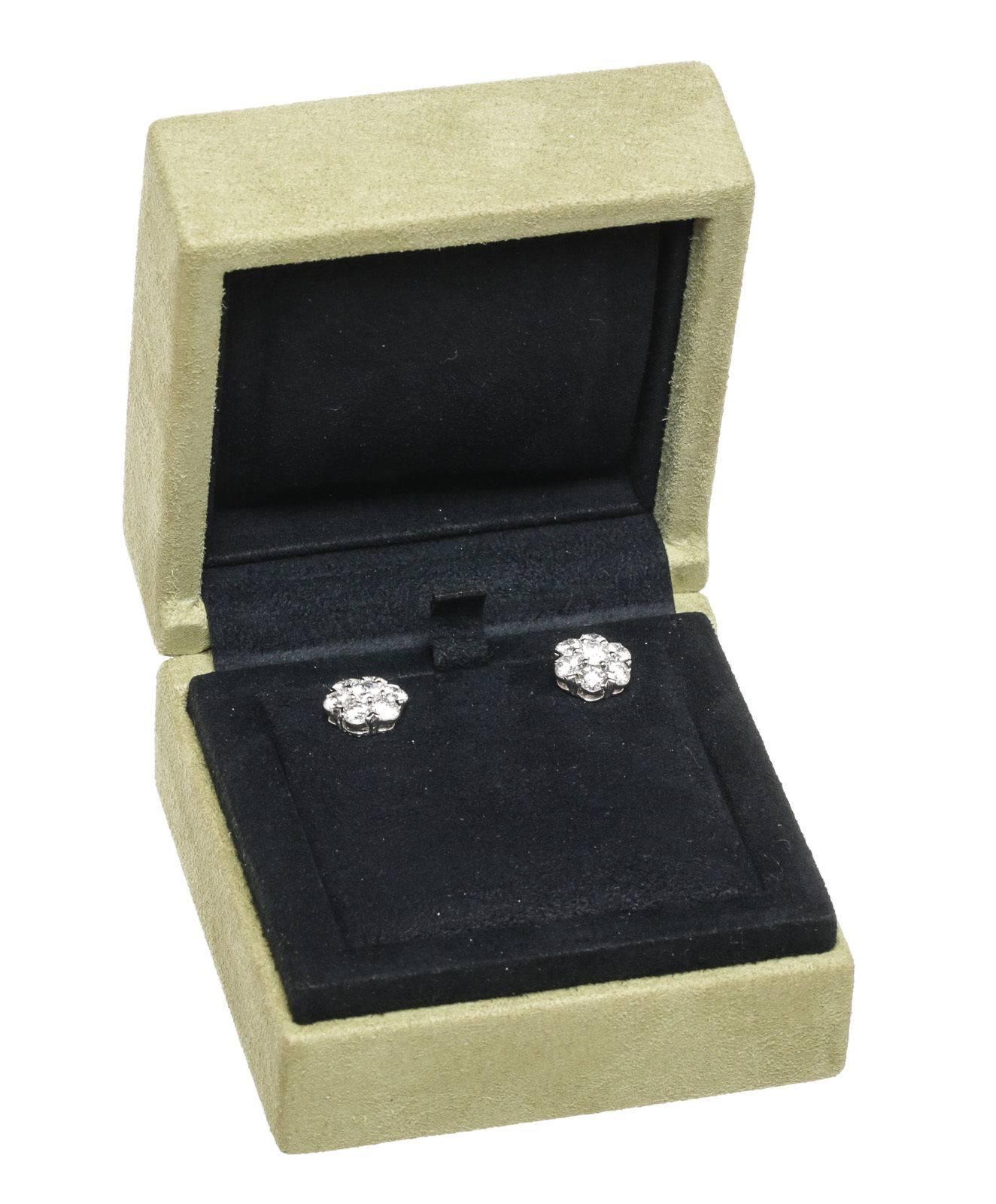 Designer: Van Cleef & Arpels
Type: Earring
Condition: 14 stones, 1.88 carats with Diamond Quality of DEF, IF to VVS
Color: Silver
Material: White Gold
Dimensions: Large Size
Description:
Sku: 9253