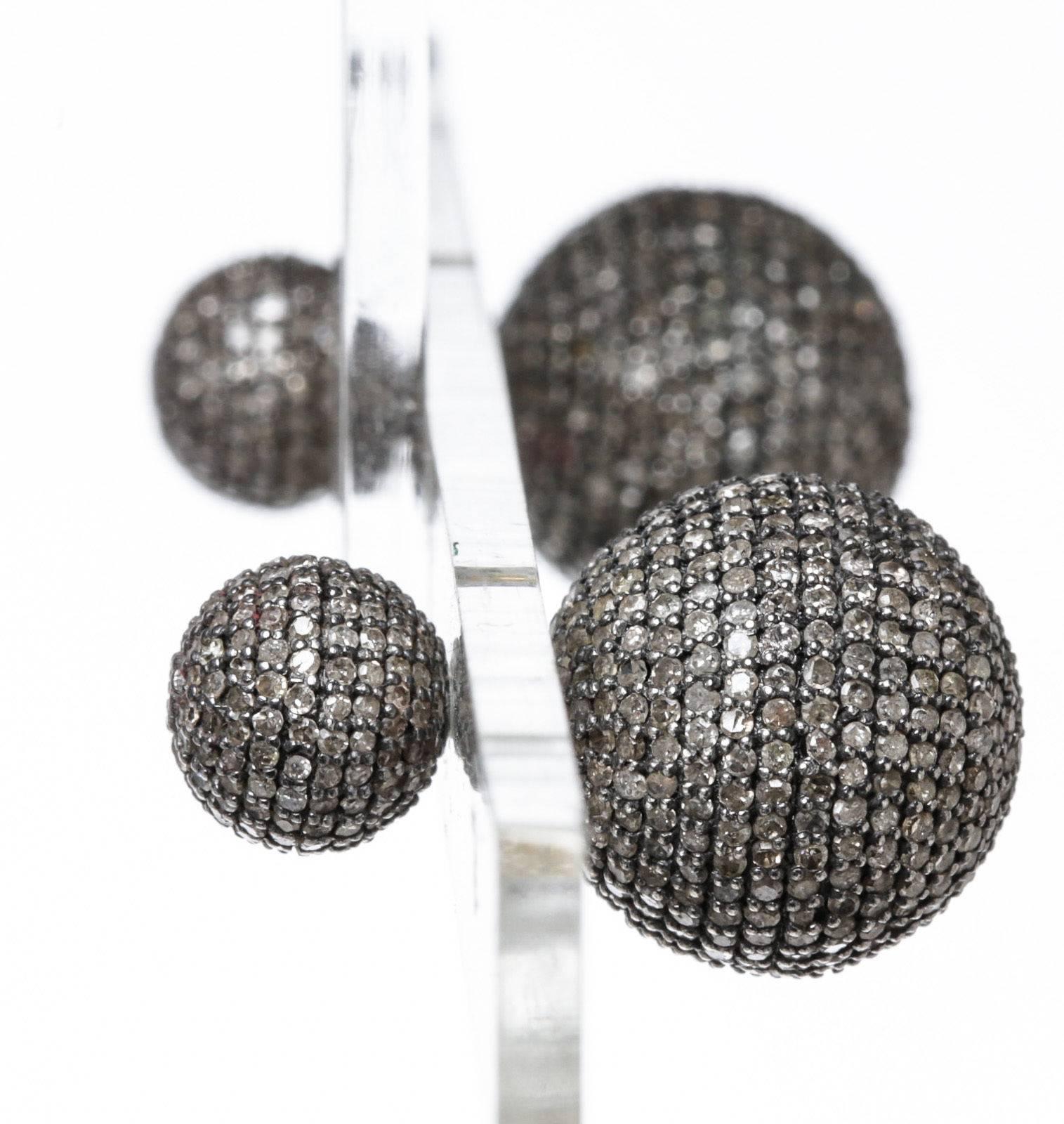Julia Post 4.89 Carats Diamonds Ball Earrings In Excellent Condition For Sale In Corona Del Mar, CA