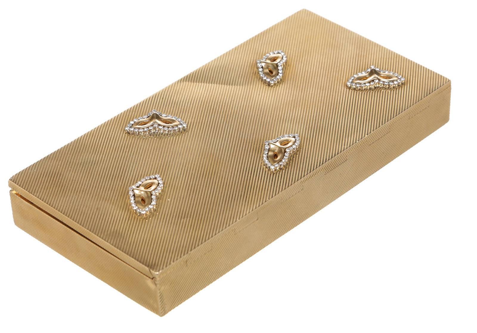Women's Cartier Collectible Diamond Solid Yellow Gold Cosmetic Case For Sale