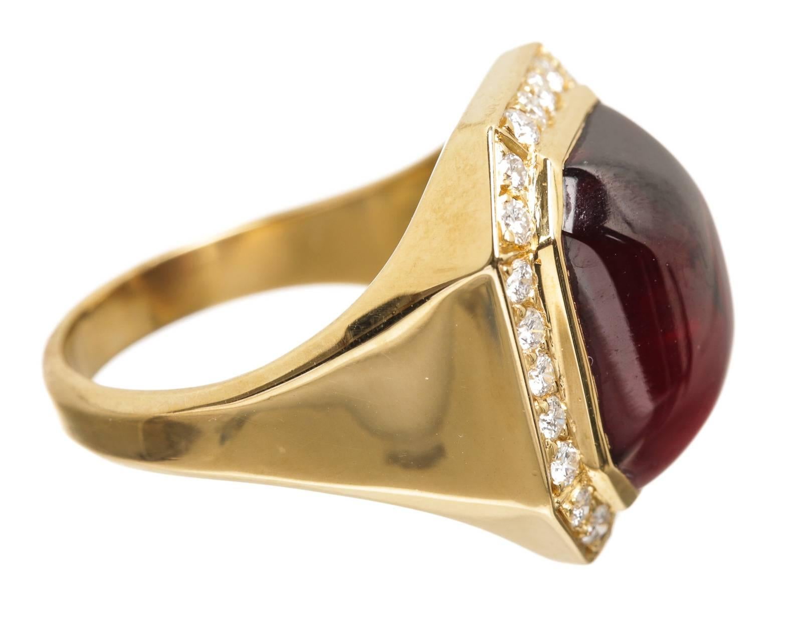 cabochon garnet Pave Diamond gold Cocktail ring For Sale 2