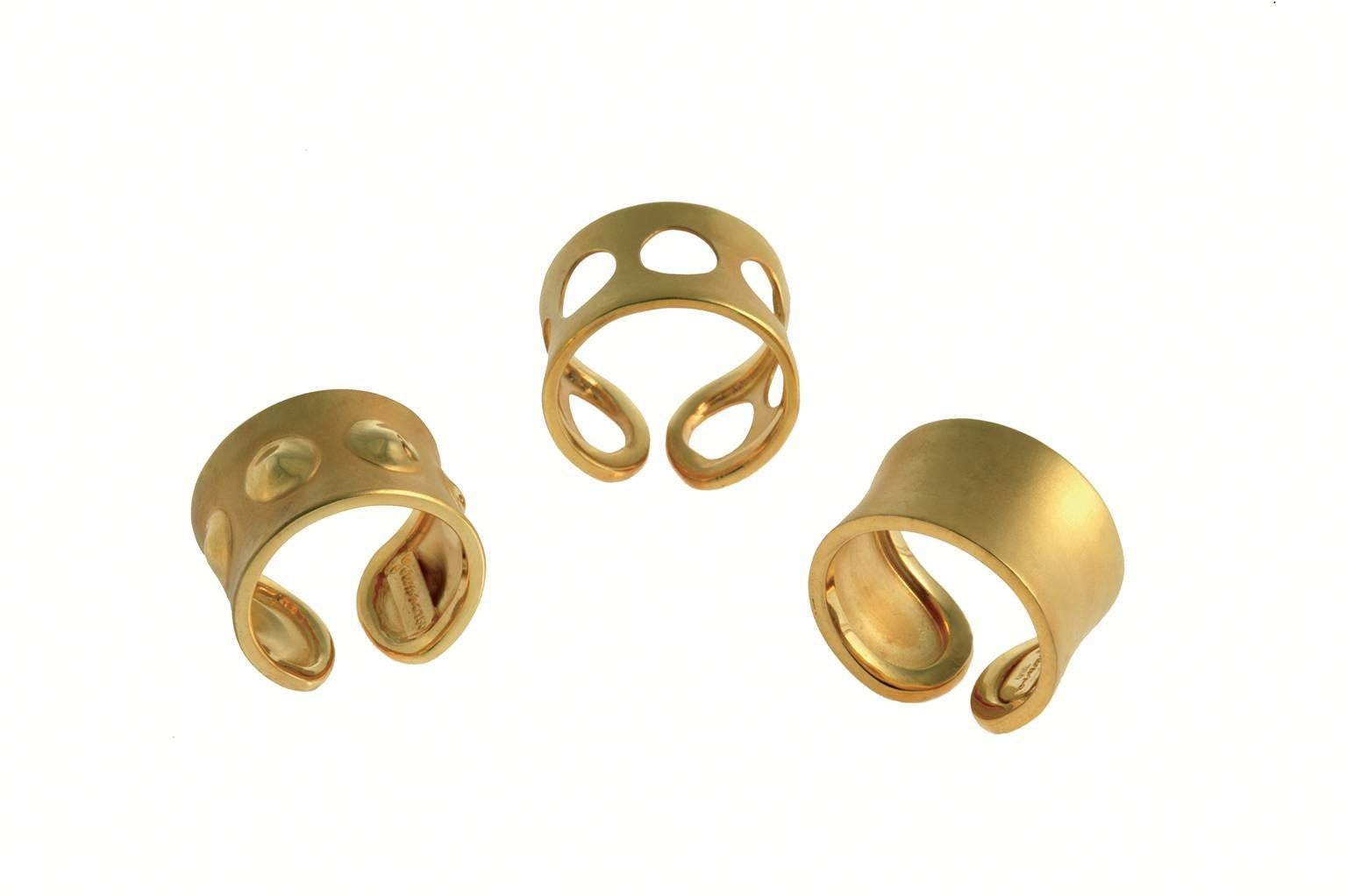 Women's Youmna Fine Jewellery 18 Karat Yellow Gold Gladiator Classic Band Ring For Sale