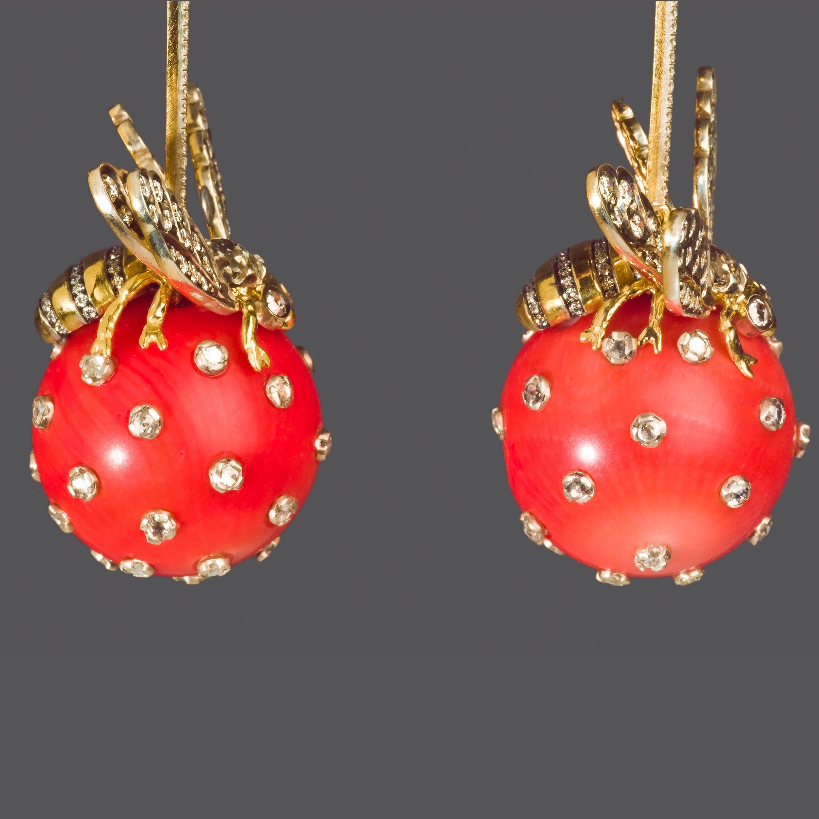 Contemporary Ark Design, Diamonds, Coral 18 Karat Yellow Gold, Silver, Drop Earrings For Sale