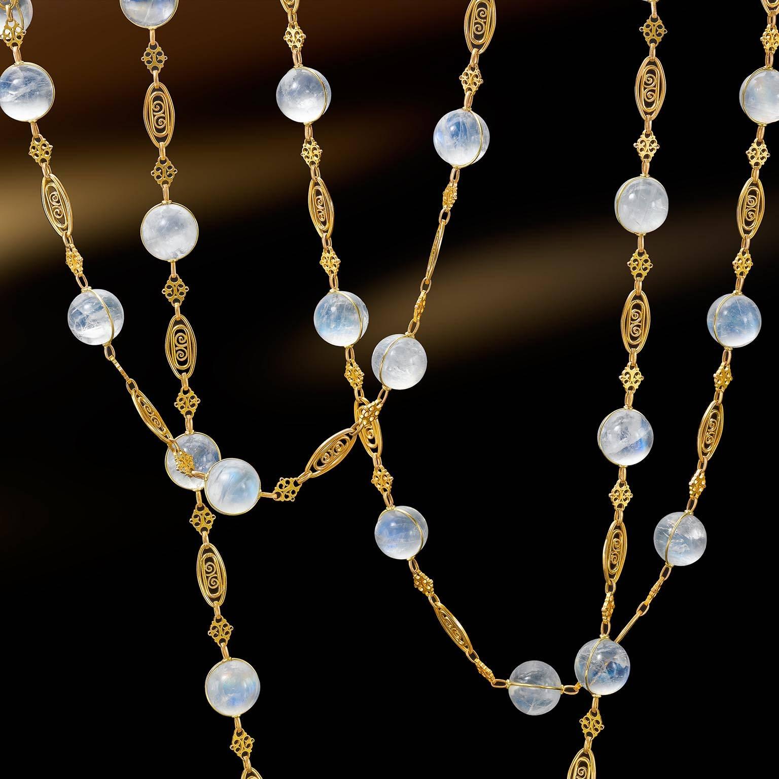 Art Deco Ark Design, Moonstone and Yellow Gold Necklace For Sale