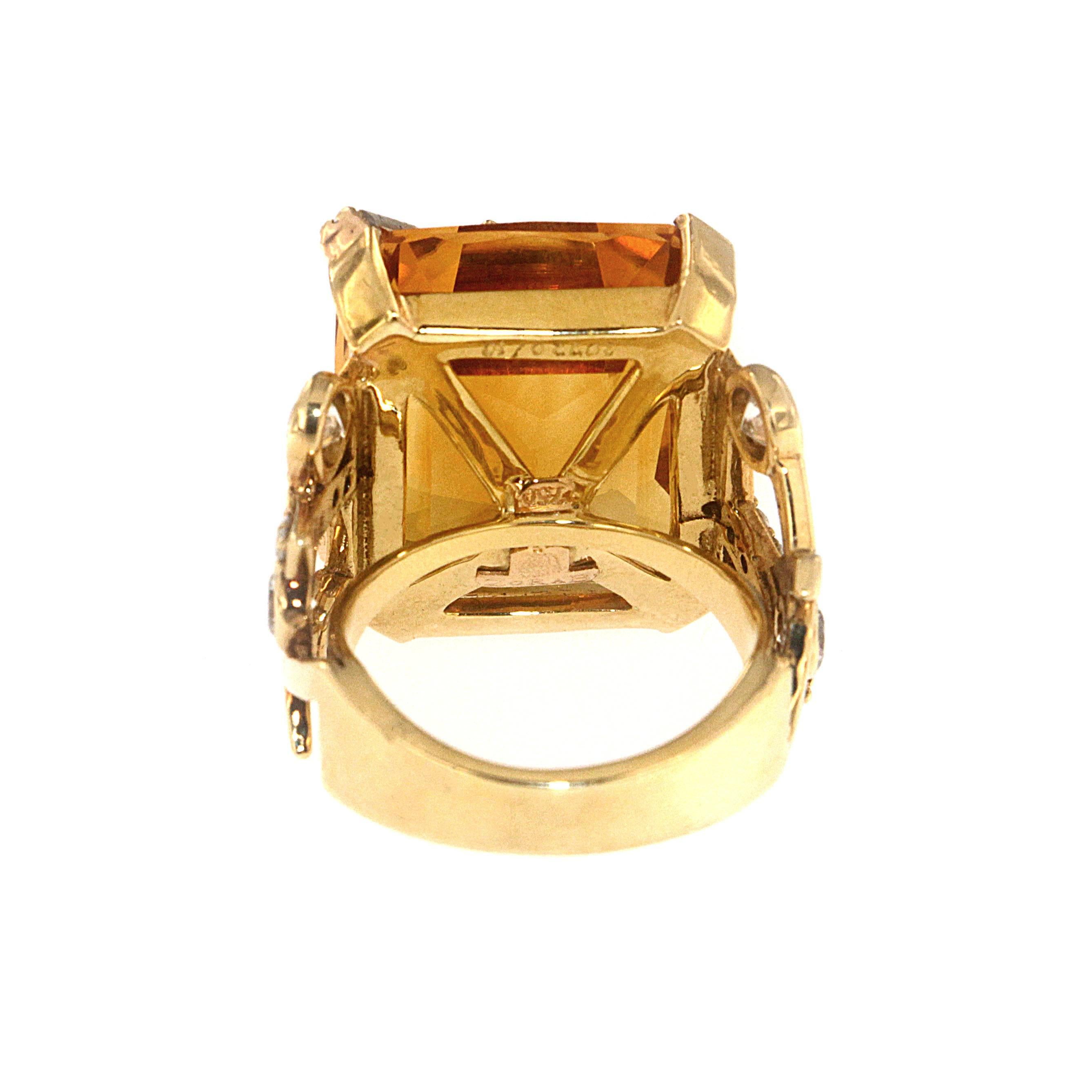 Moderne Bague bonbon en citrine de 26,30 carats avec diamants et saphirs, par Zorab Creation en vente