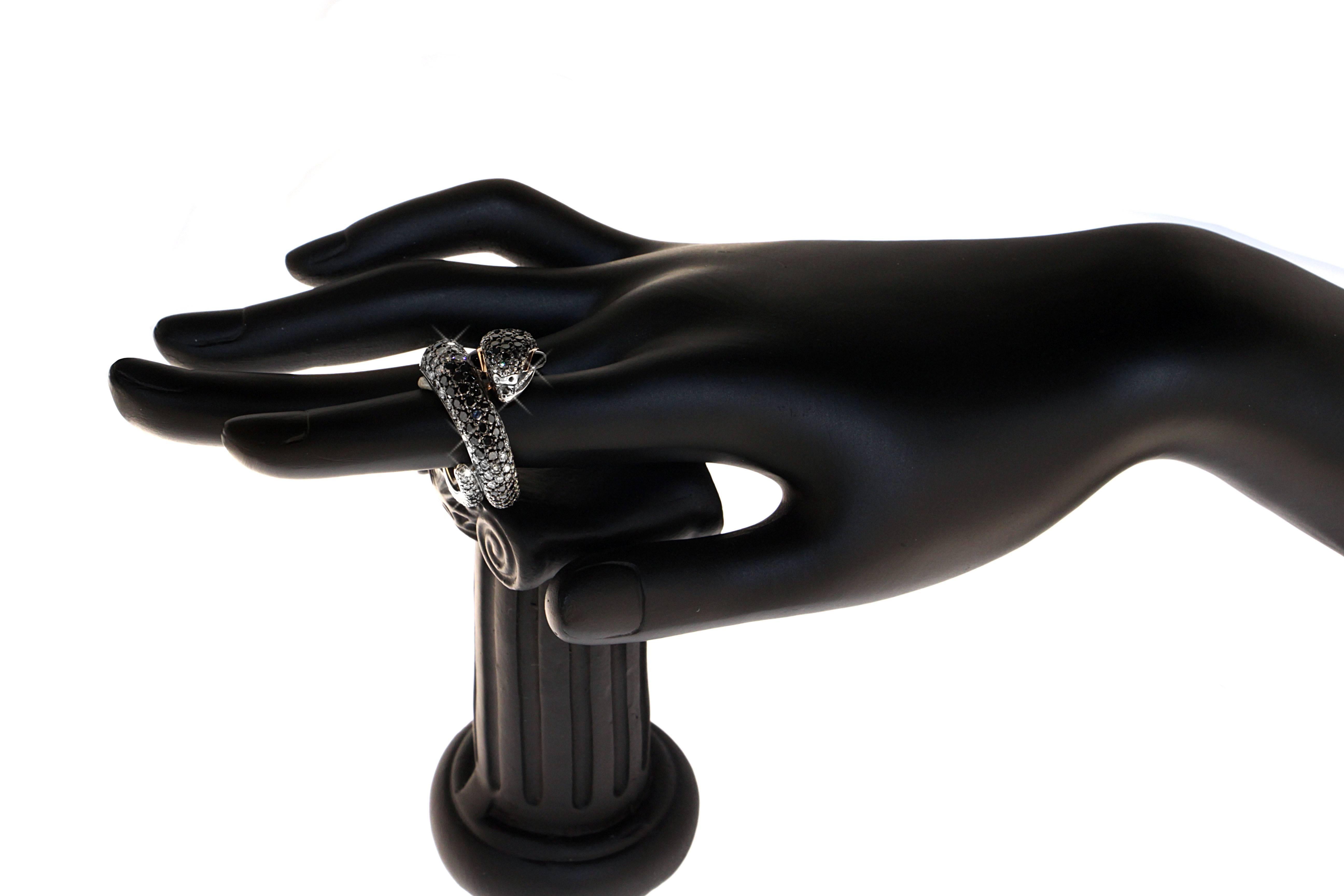Zorab Creation Schwarzer und weißer Diamant Sweet Venom Cocktail-Ring (Zeitgenössisch) im Angebot