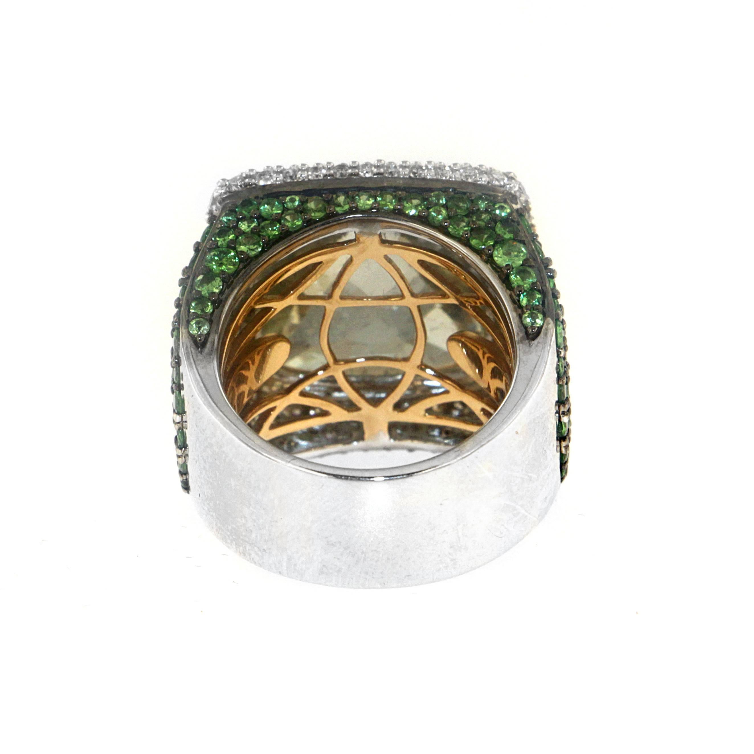 Zorab Creation Anello da cocktail con quarzo ametista verde, granato tsavorite e diamanti In condizioni Nuovo in vendita a San Diego, CA