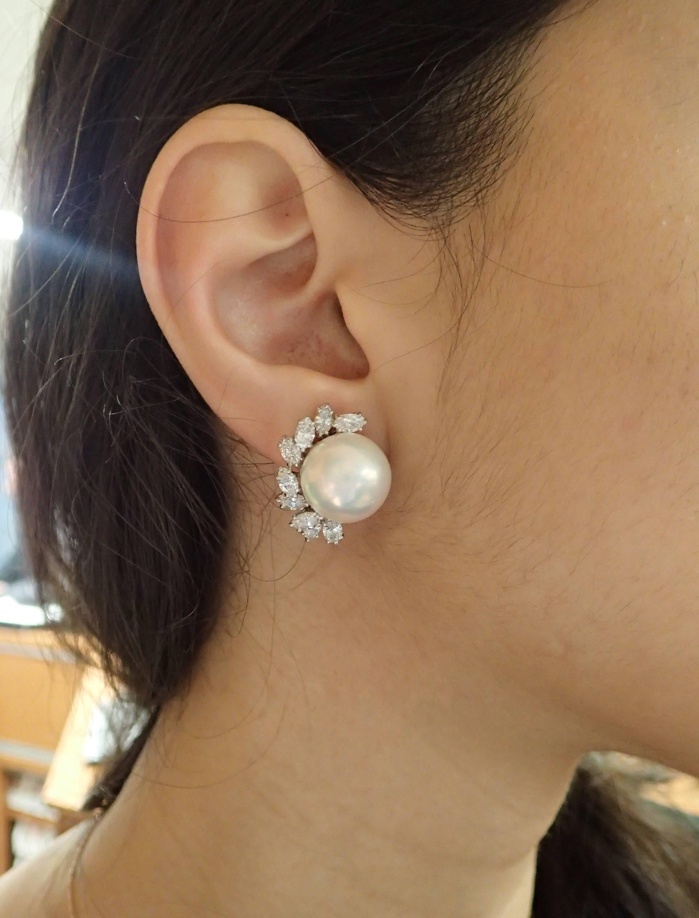 Women's Elegant Pearl and Diamond Earrings in Platinum