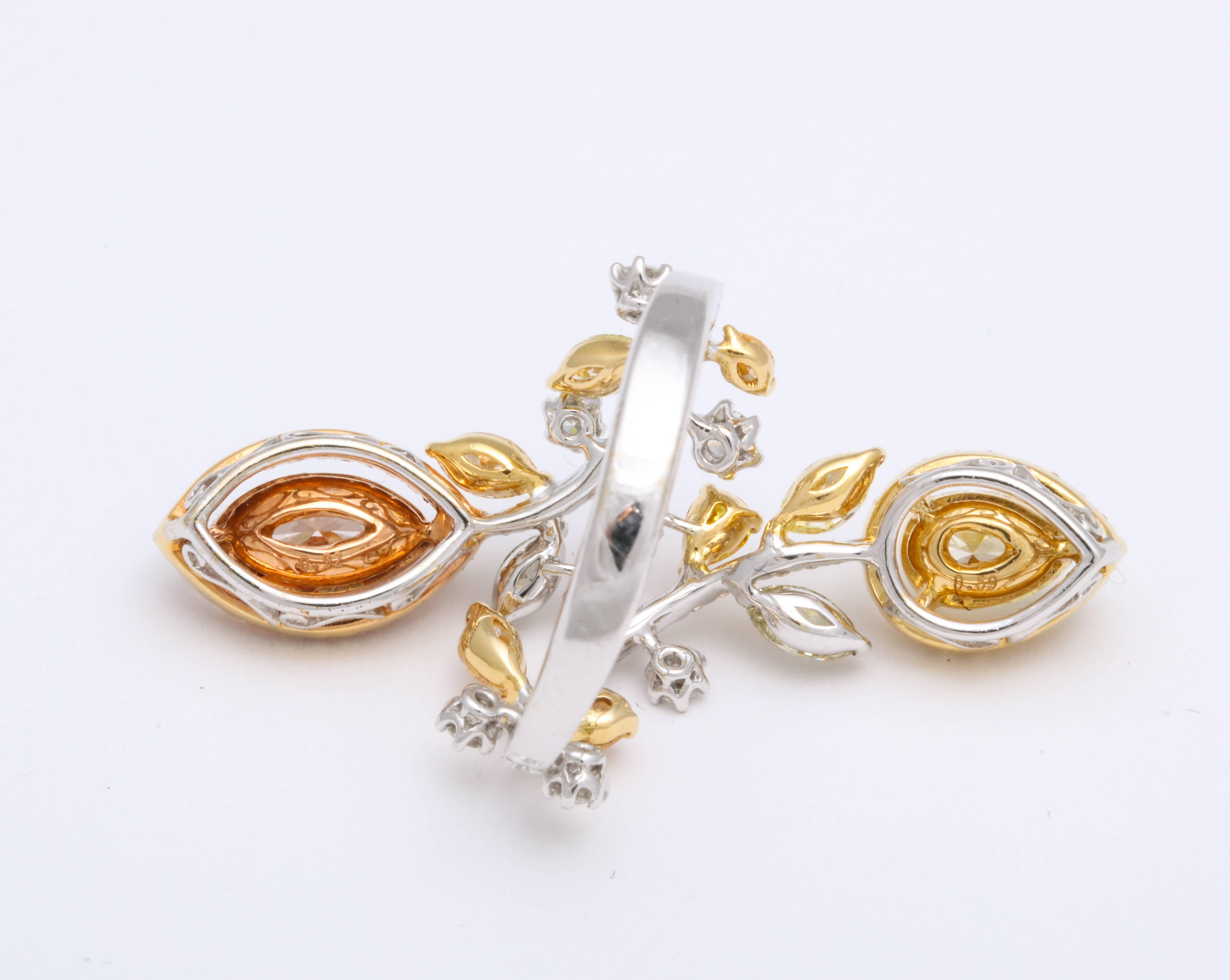 Modern 18 Karat White, Rose and Yellow Gold Toi Et Moi Cocktail Ring For Sale