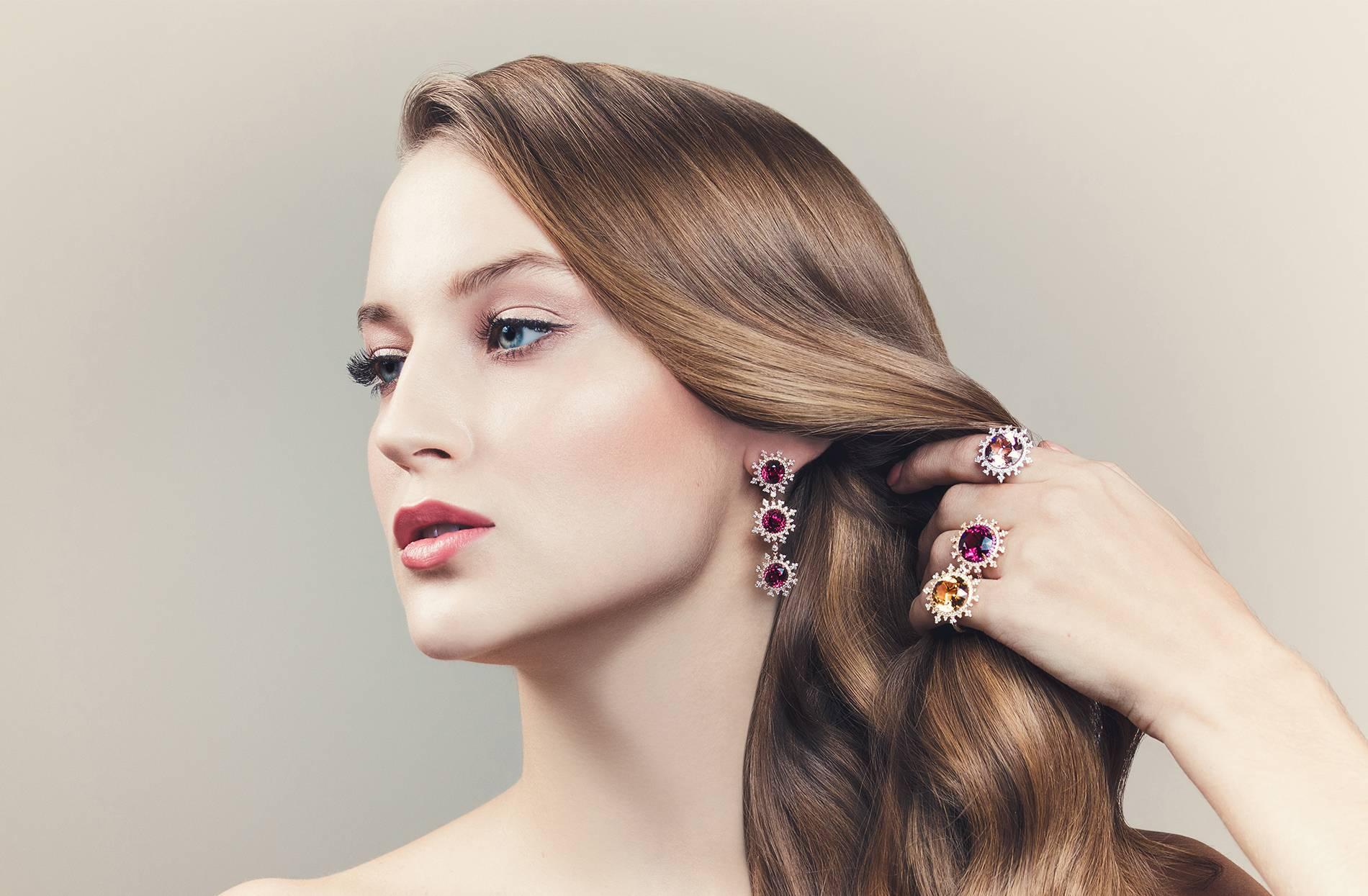 Nadine Aysoy 18 Karat Rose Gold Rhodolite Detachable White Diamond Drop Earrings In New Condition For Sale In London, GB