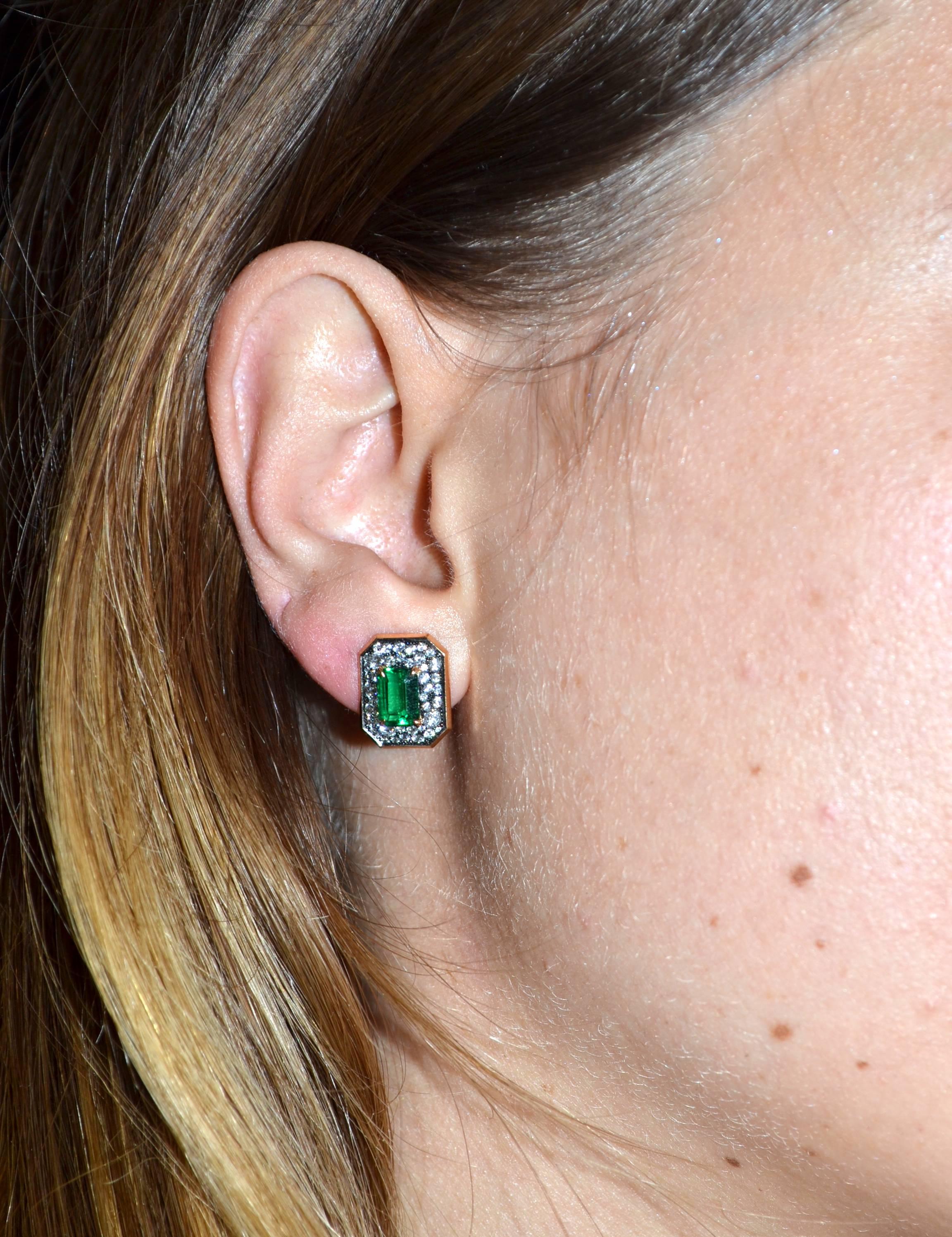 Emerald Diamond Art Deco 18 Karat Gold Stud Earrings For Sale 2
