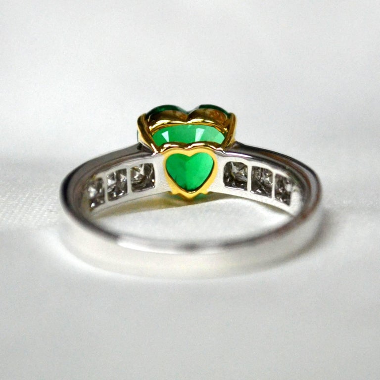 Heart Shaped Emerald Diamond 18 Karat Gold Solitaire Ring For Sale at ...