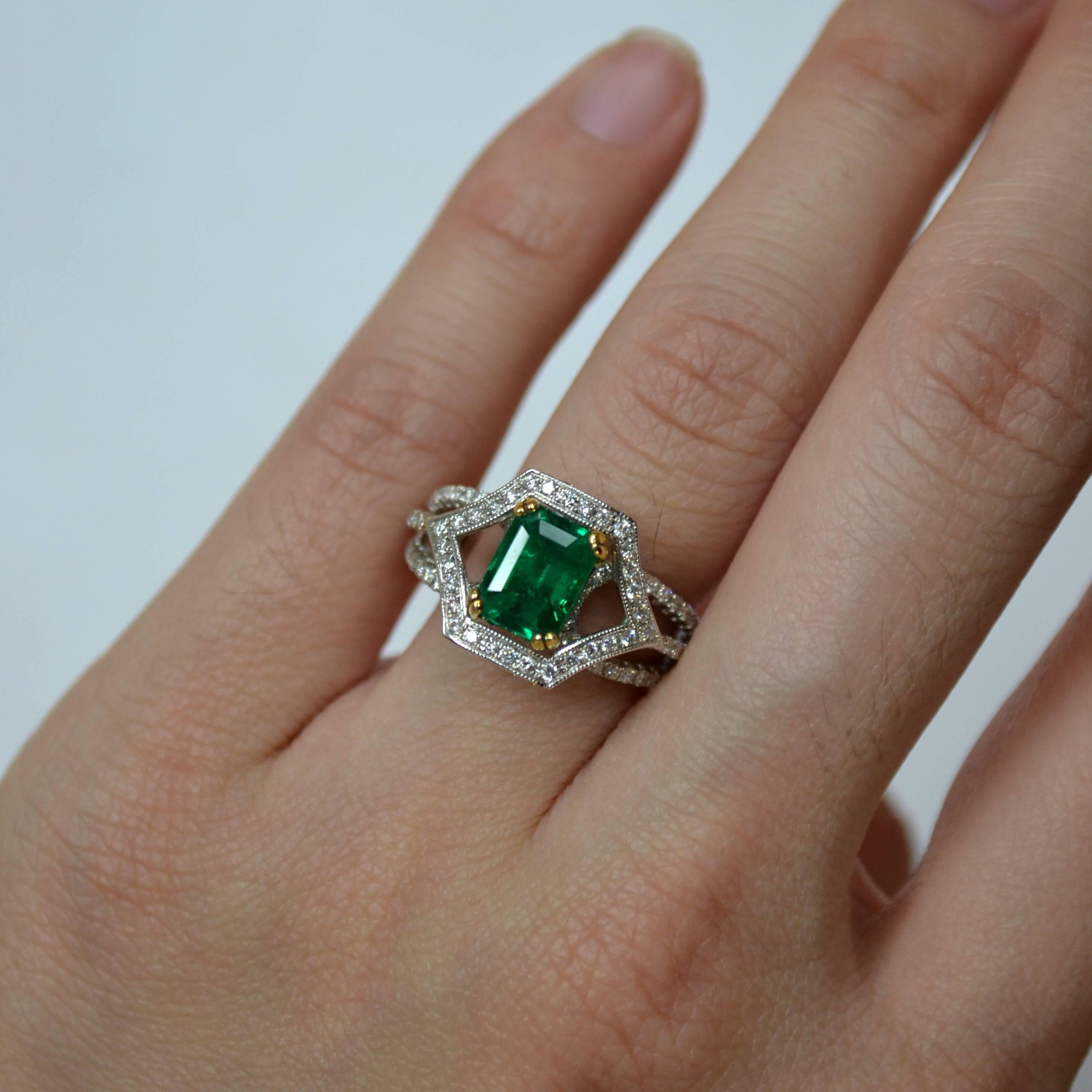 Emerald Diamond 18 Karat Gold Solitaire Ring For Sale 1