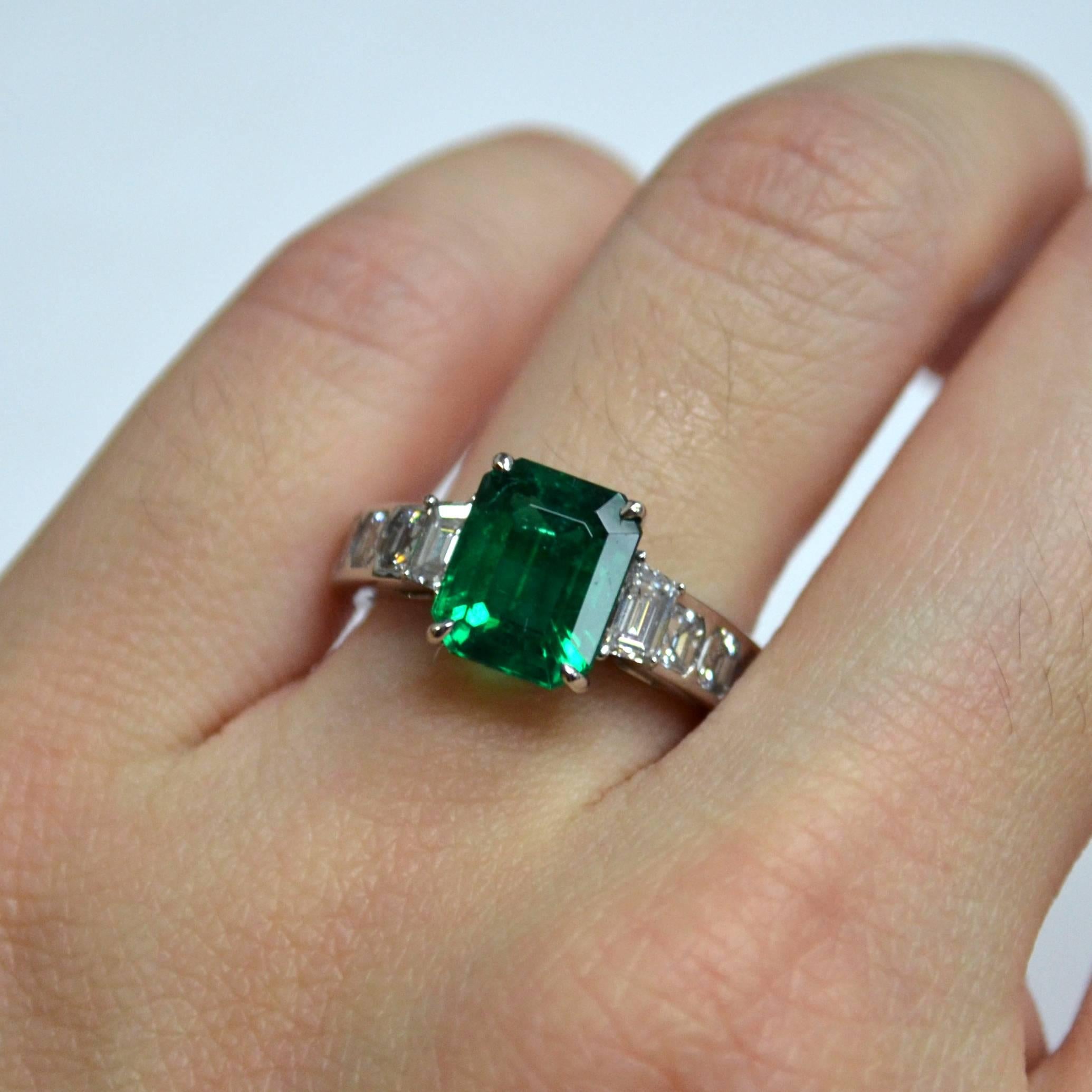 Emerald Cut Zambian Emerald Diamond 18 Karat Gold Engagement Ring For Sale 4
