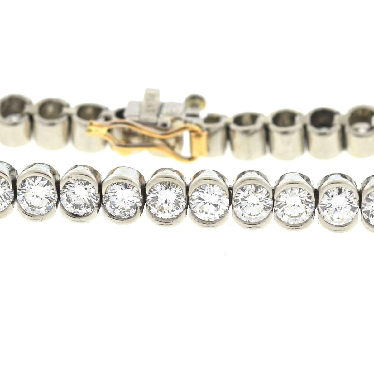 Platinum Diamond Ladies Tennis Bracelet 9.5 Carat In Excellent Condition In Boca Raton, FL