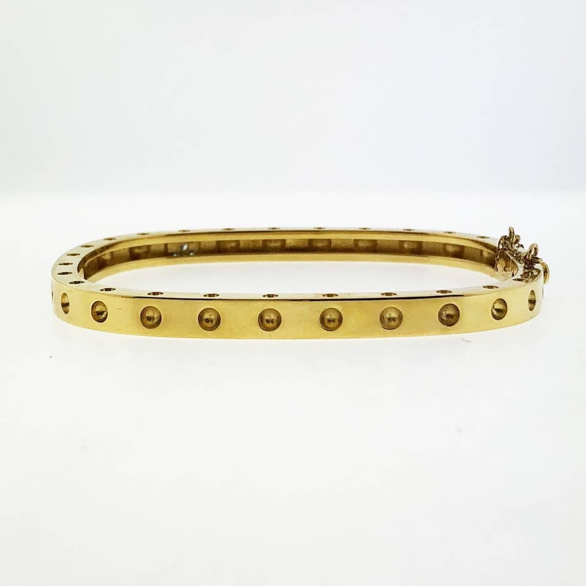 Women's or Men's Roberto Coin Pois Moi 18 Karat Yellow Gold and Diamond Bangle Bracelet