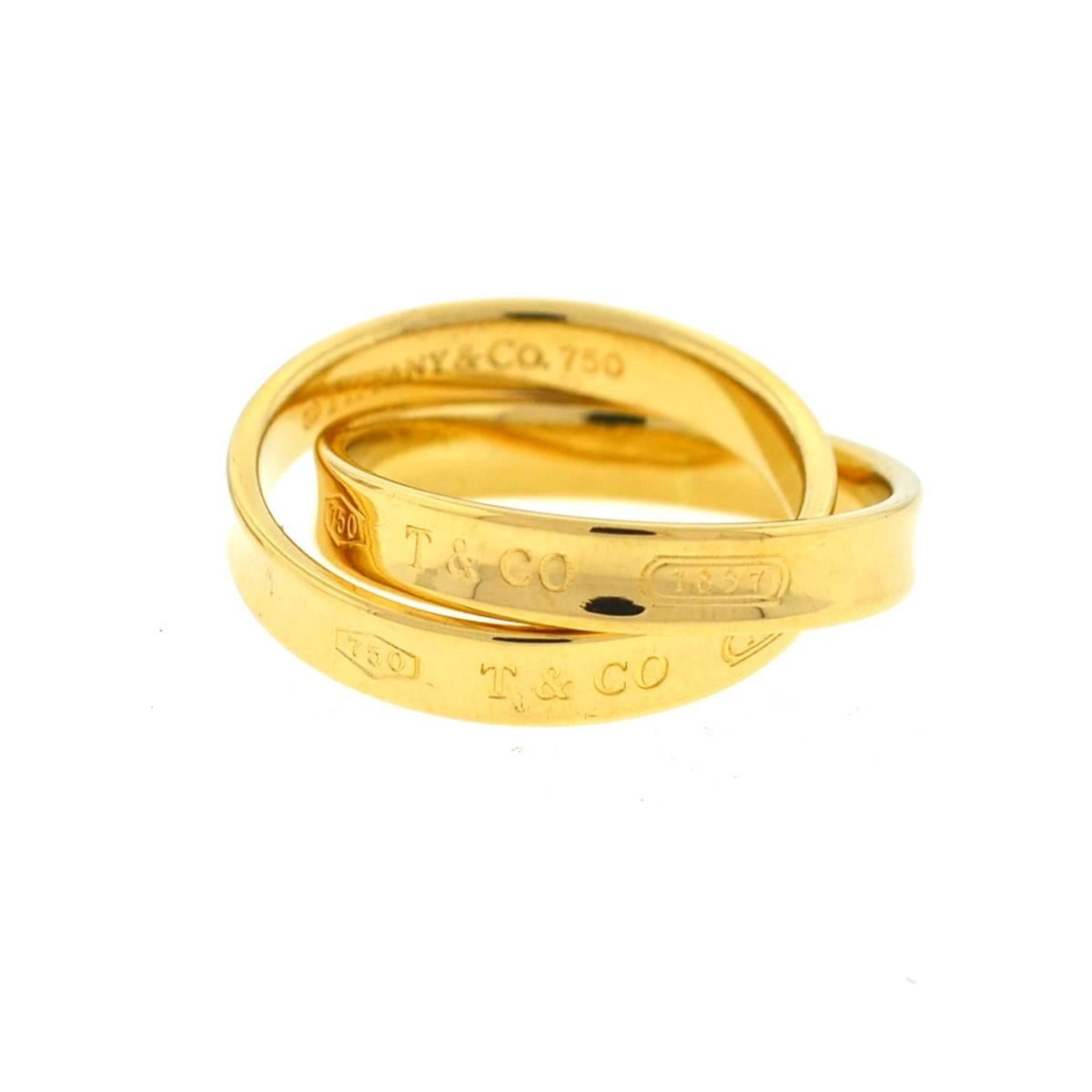 gold interlocking ring