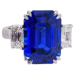 Anello in platino con zaffiro blu taglio smeraldo (H. H.) e diamante da 9,09 carati