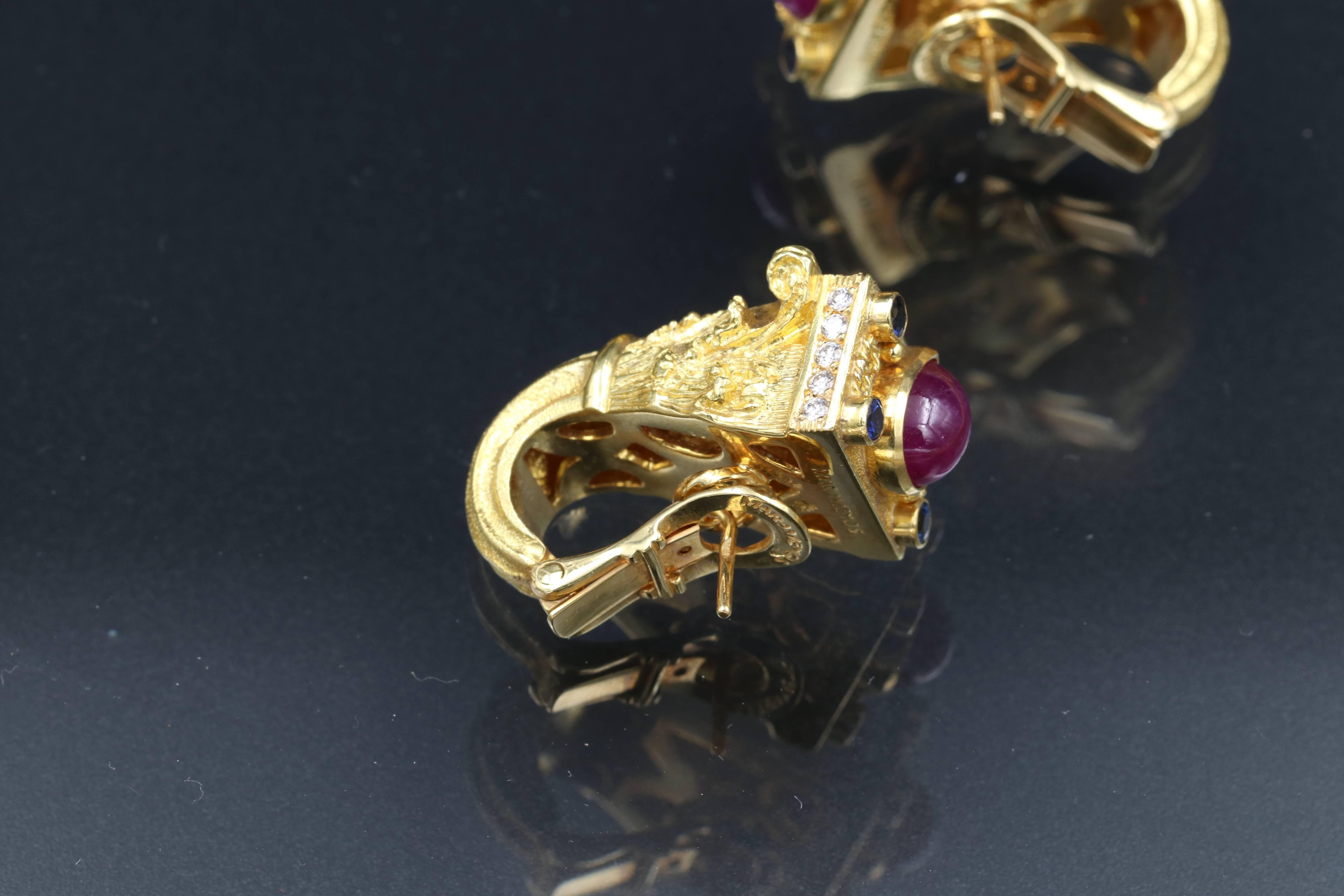 Gold, Diamonds, Rubies and Sapphires Set by Maramenos In New Condition In Saint-Ouen, FR