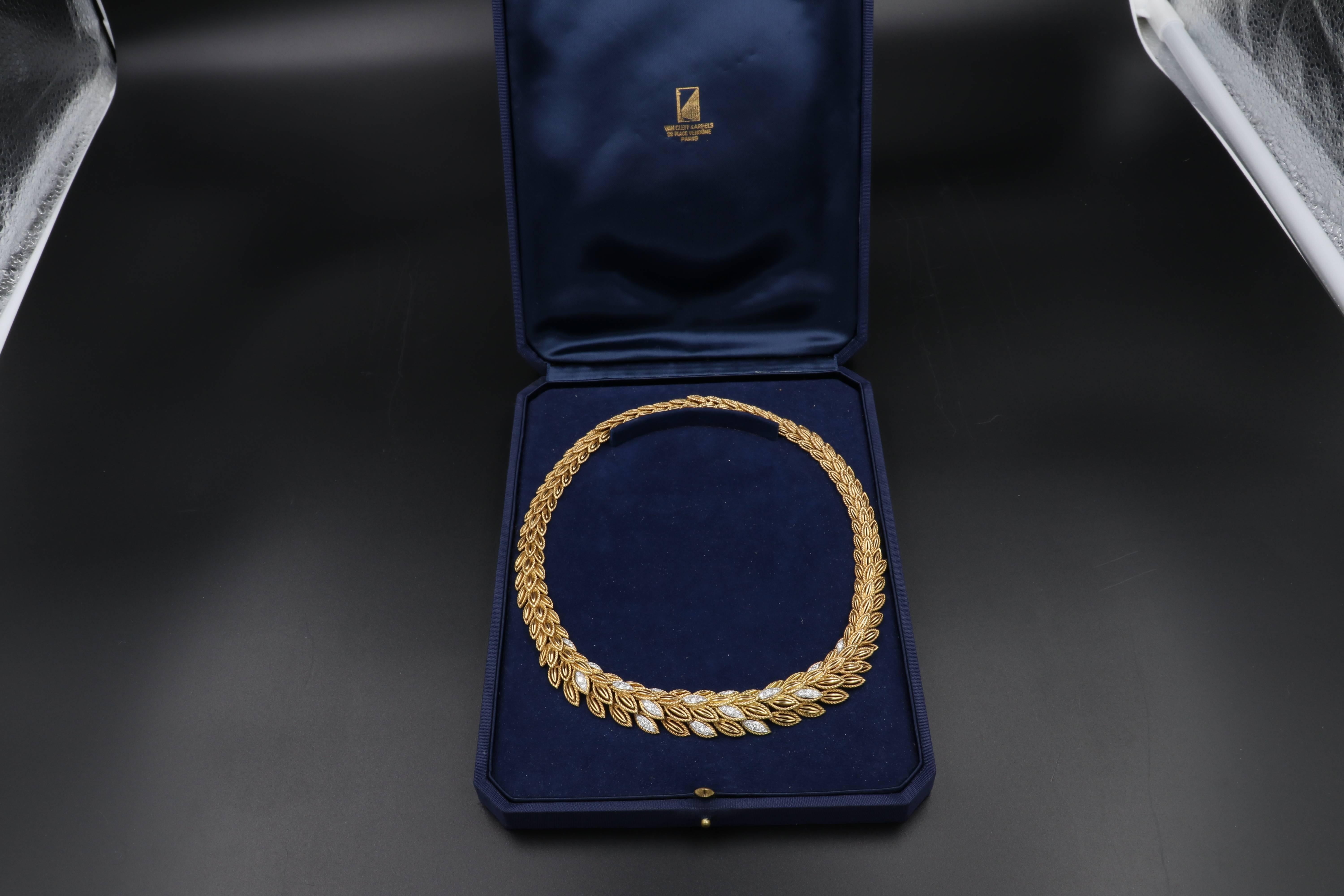 Women's Van Cleef & Arpels Gold, Platinum and Diamonds Necklace, circa 1960