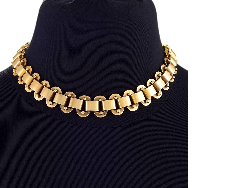Antique English Etruscan Revival Gold Link Necklace In Excellent Condition In New York, NY