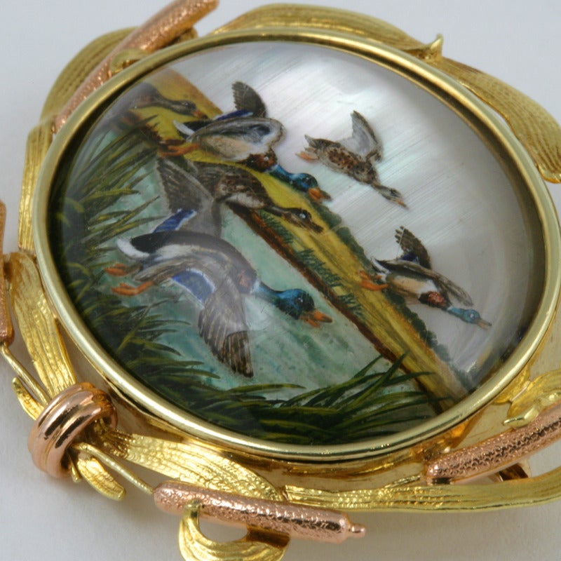 Victorian Reverse Crystal English Gold Hunting Brooch In Excellent Condition In New York, NY