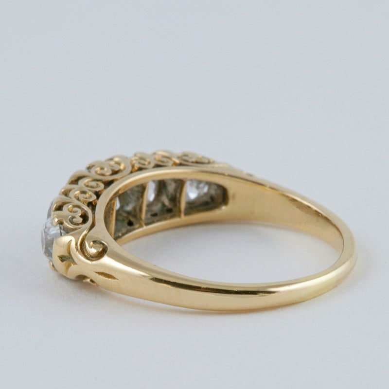 Antique English Diamond Gold Five Stone Ring In Excellent Condition In New York, NY