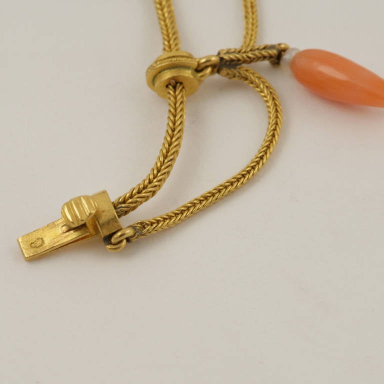 Etruscan Revival French Antique Coral Seed Pearl Gold Necklace In Excellent Condition In New York, NY