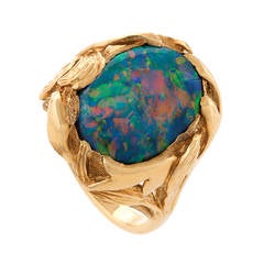Van Cleef & Arpels Black Opal Gold Ring