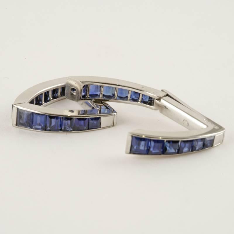 Cartier Mid-20th Century Sapphire and Gold ‘Stirrup’ Cuff Links In Excellent Condition In New York, NY