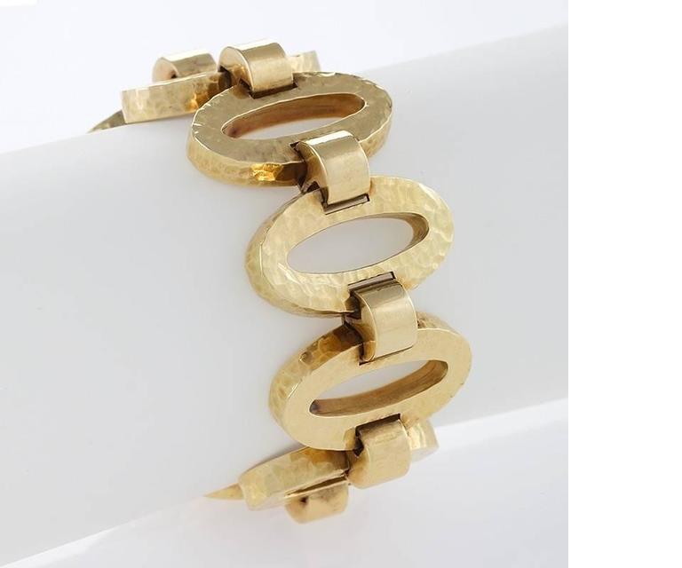 Late 20th Century Gold Hammered Link Bracelet For Sale at 1stDibs
