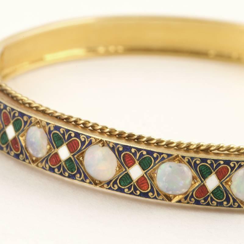 English Victorian Opal, Enamel and Gold Holbeinesque Bangle Bracelet In Excellent Condition In New York, NY
