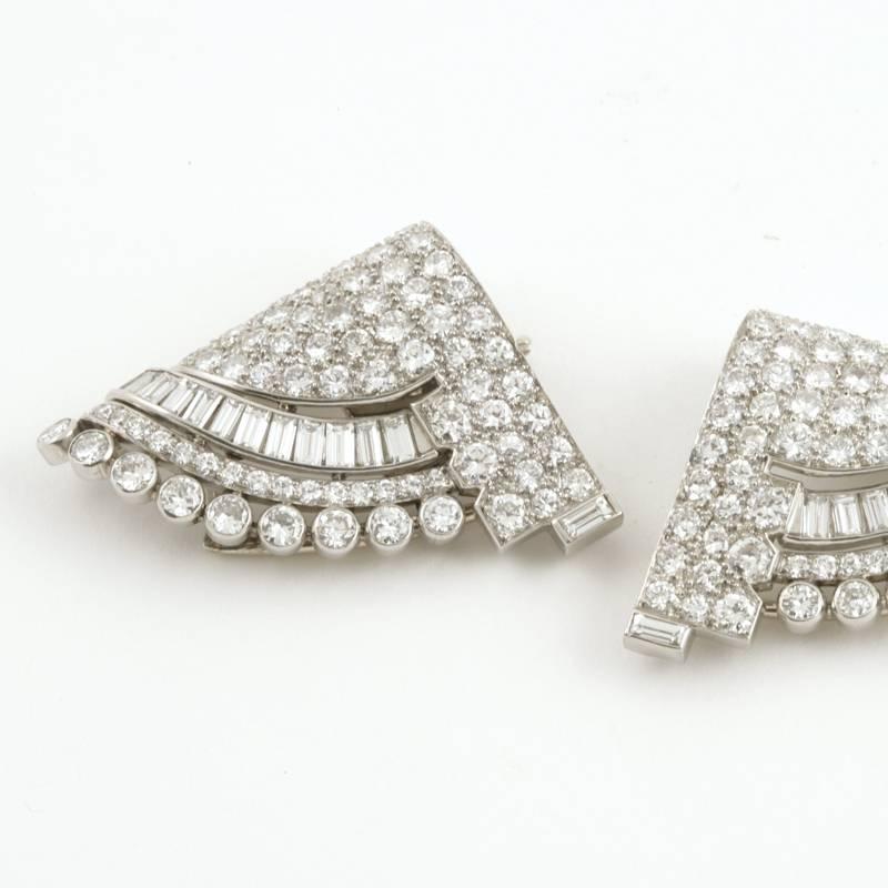 Women's Ostertag Paris 1930s Art Deco Diamond and Platinum Double Clip Brooch