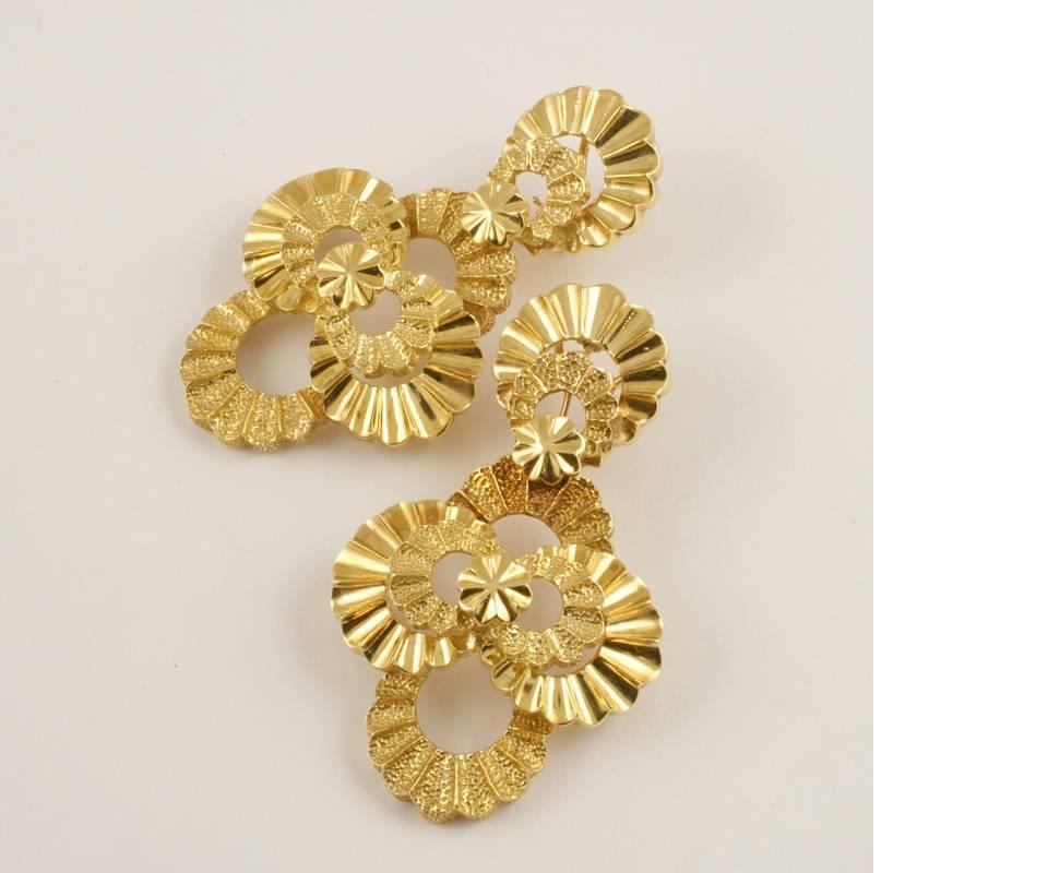 Late 20th Century Gold Earrings 1