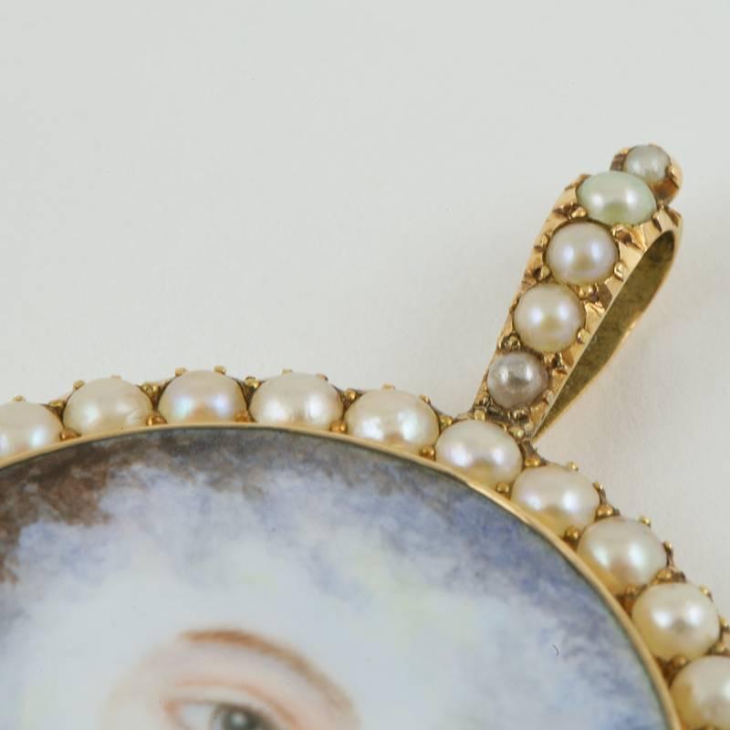 English Georgian Pearl, Porcelain Enamel and Gold Pendant Necklace 1