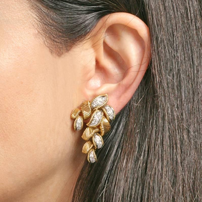 Women's Van Cleef & Arpels Paris Georges L'Enfant Mid-20th Century Diamond Gold Earrings