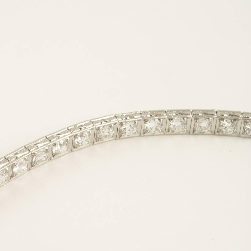Women's Art Deco Diamond Platinum Line Bracelet