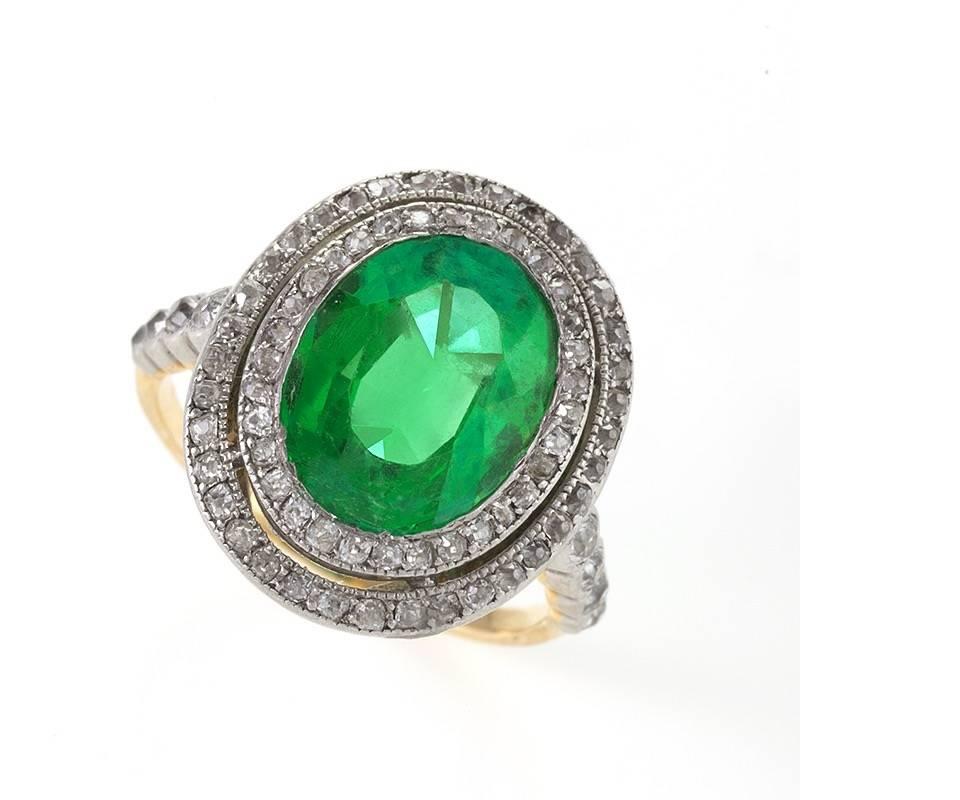 Édouardien Bague halo d'émeraude de Colombie et de diamants