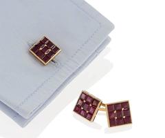 Boucheron Paris  Mid-20th Century Garnet and Gold Cuff Links