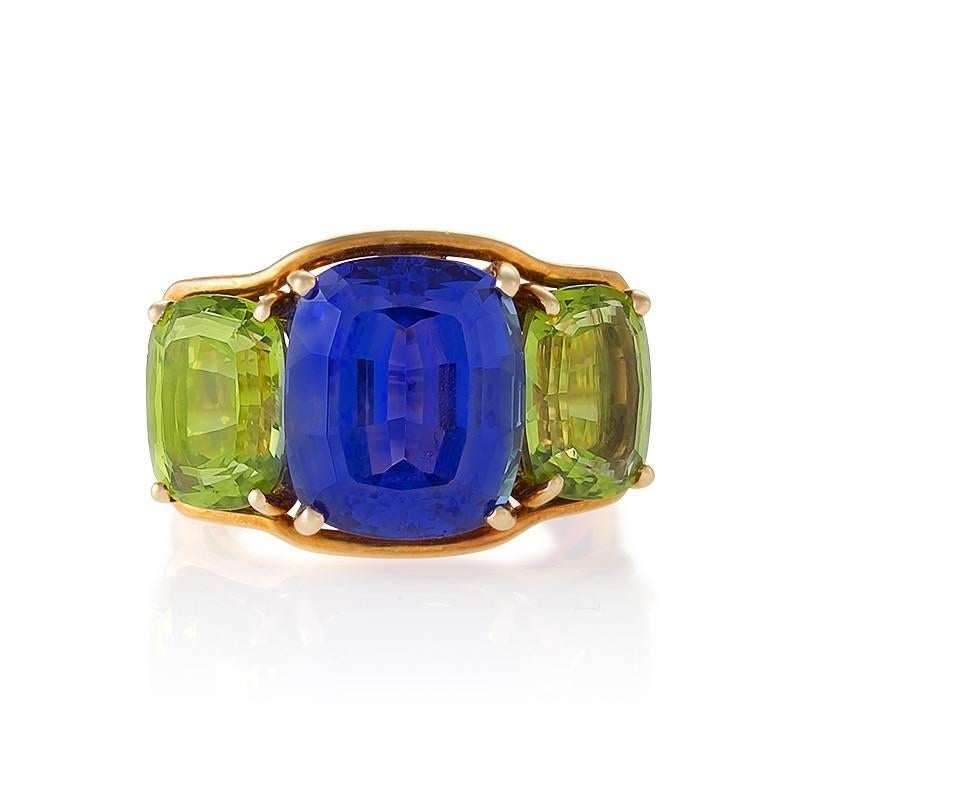 Verdura Tansanit Peridot Gold Drei Stein Ring im Zustand „Hervorragend“ in New York, NY